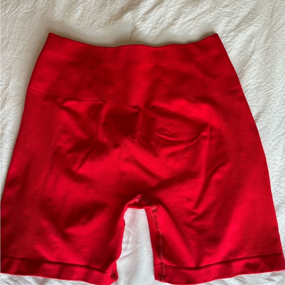 Alphalete Amplify Shorts - Picture 4 of 5